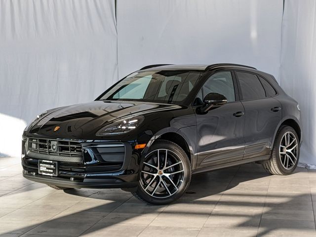 2024 Porsche Macan Base