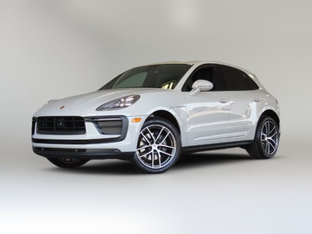 2024 Porsche Macan 