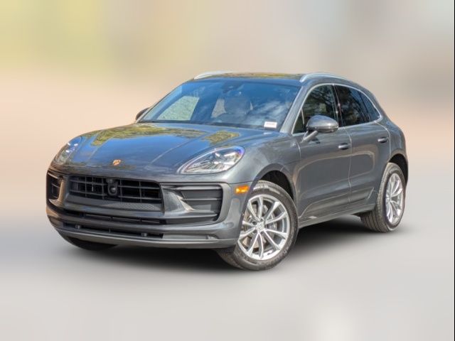 2024 Porsche Macan Base