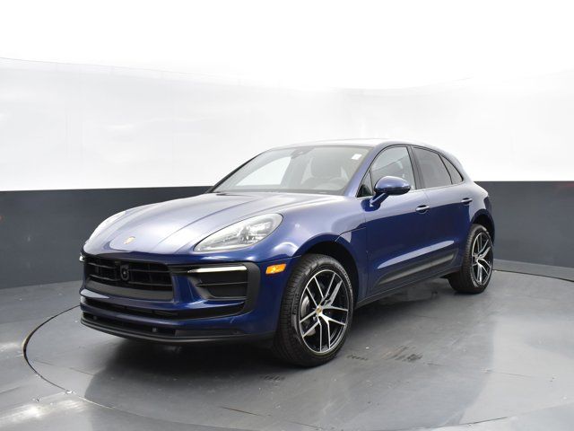 2024 Porsche Macan Base