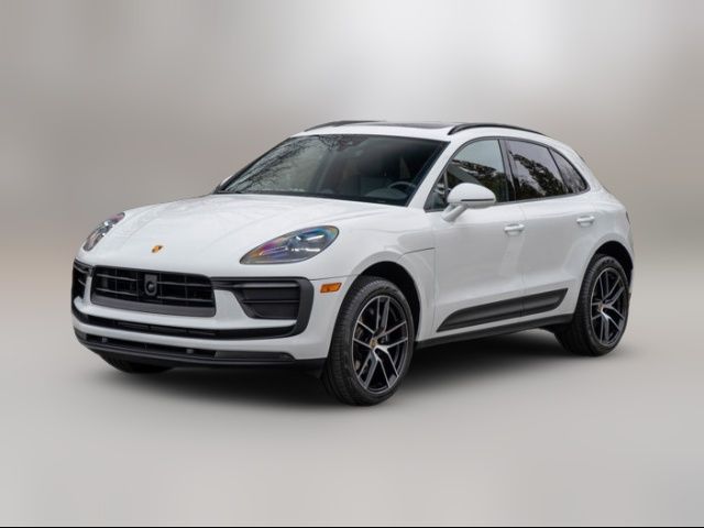 2024 Porsche Macan 