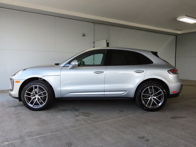 2024 Porsche Macan 