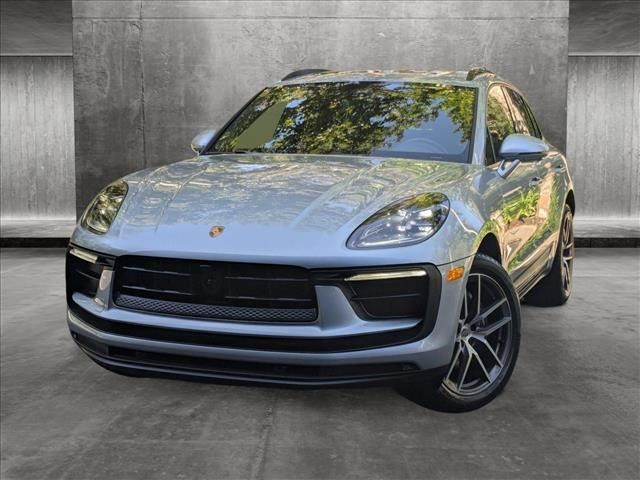 2024 Porsche Macan Base