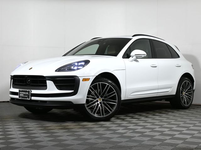 2024 Porsche Macan Base