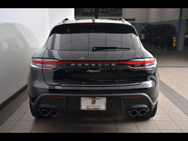 2024 Porsche Macan Base