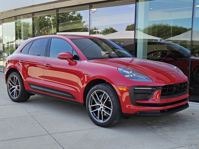 2024 Porsche Macan Base