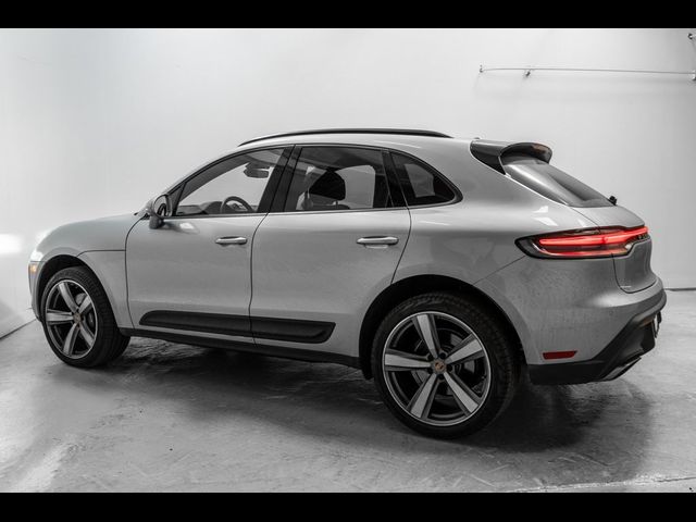 2024 Porsche Macan 