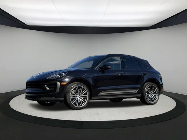 2024 Porsche Macan 