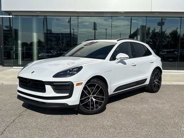 2024 Porsche Macan Base