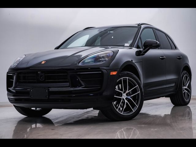 2024 Porsche Macan 