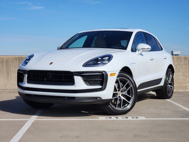 2024 Porsche Macan Base