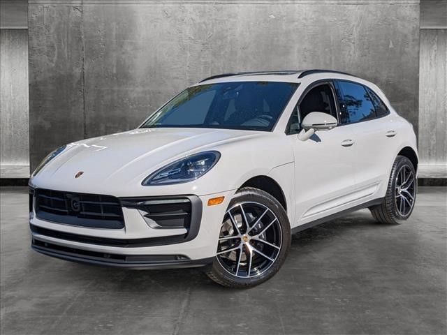 2024 Porsche Macan Base