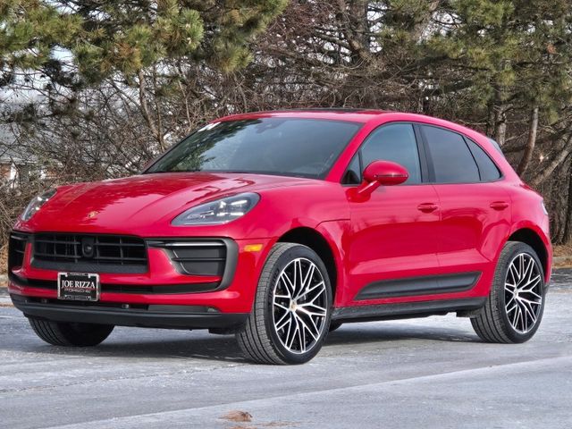 2024 Porsche Macan Base