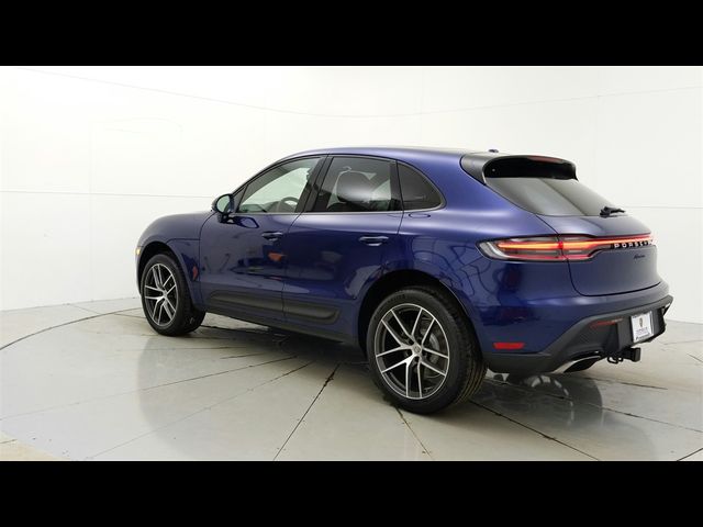 2024 Porsche Macan 