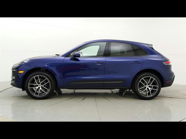 2024 Porsche Macan 