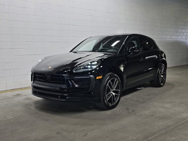 2024 Porsche Macan 