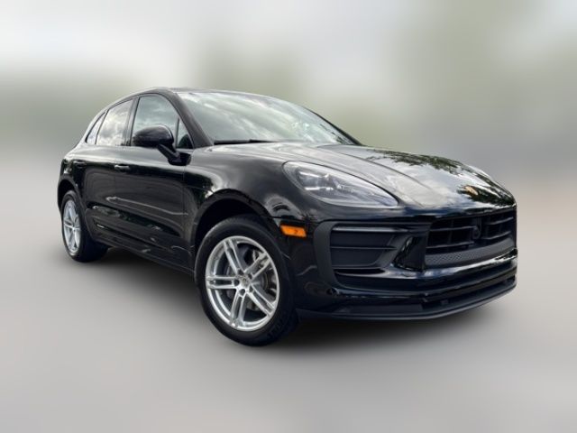 2024 Porsche Macan Base