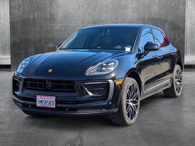 2024 Porsche Macan Base