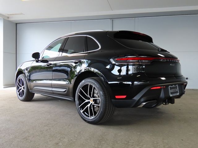 2024 Porsche Macan 