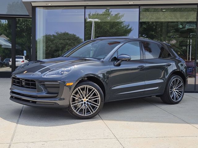 2024 Porsche Macan Base