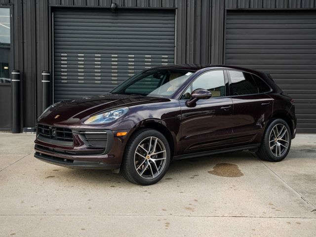 2024 Porsche Macan Base