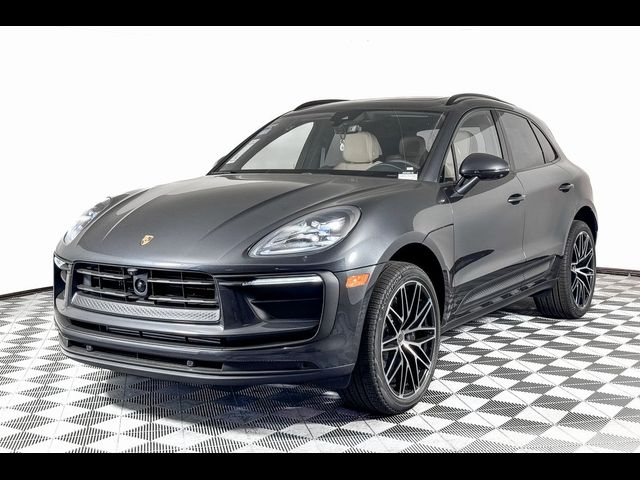 2024 Porsche Macan Base