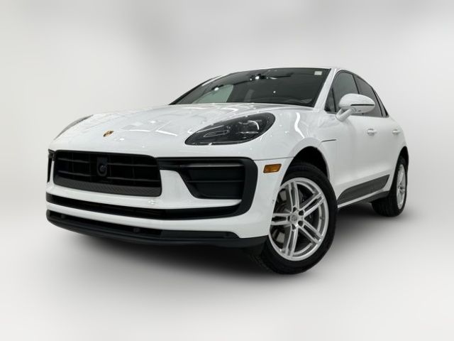 2024 Porsche Macan Base