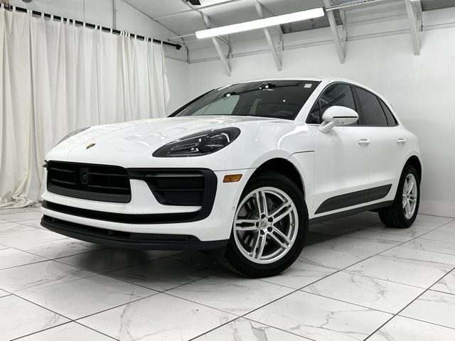 2024 Porsche Macan Base