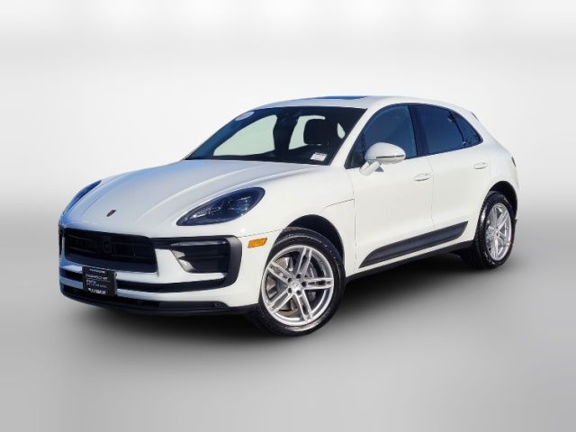 2024 Porsche Macan Base