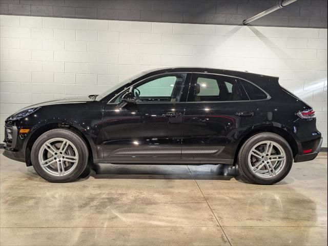 2024 Porsche Macan Base