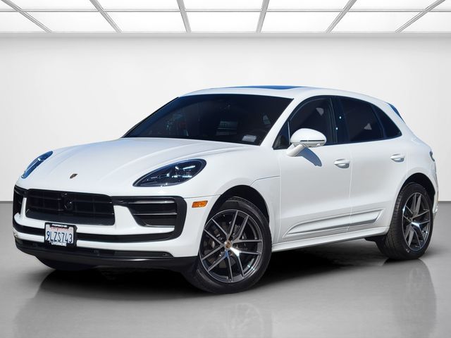 2024 Porsche Macan Base