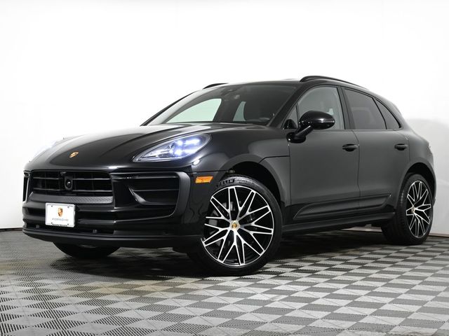 2024 Porsche Macan Base