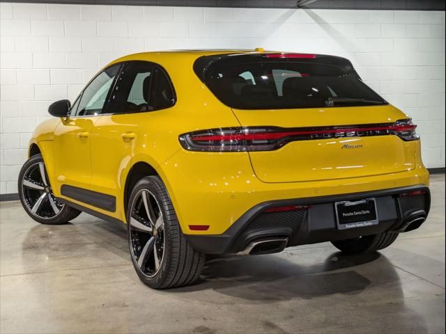 2024 Porsche Macan Base