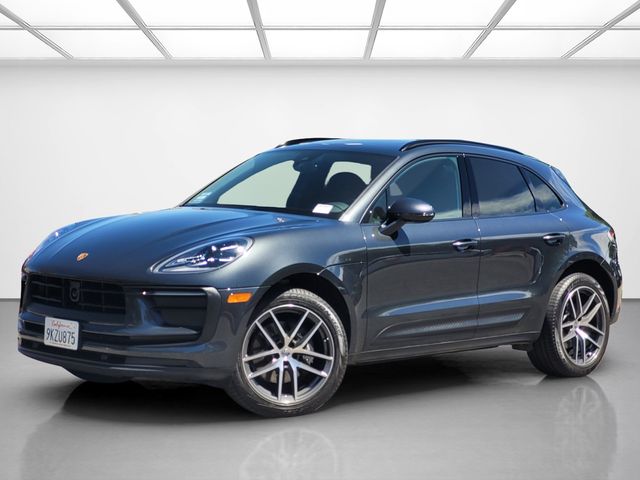 2024 Porsche Macan Base