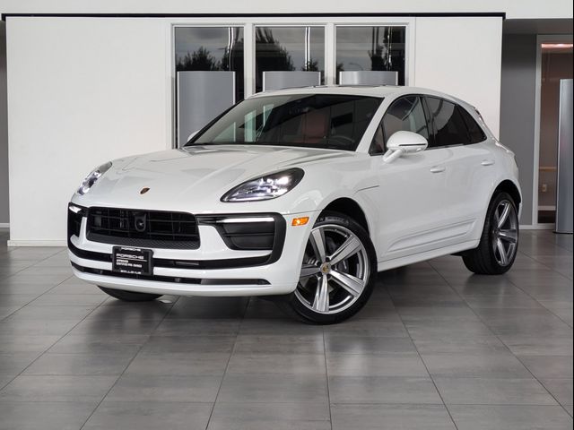 2024 Porsche Macan Base