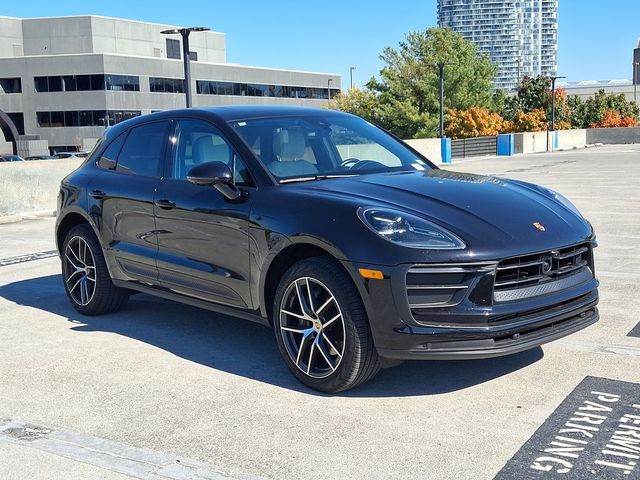 2024 Porsche Macan Base