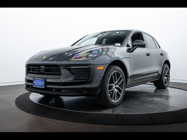 2024 Porsche Macan Base