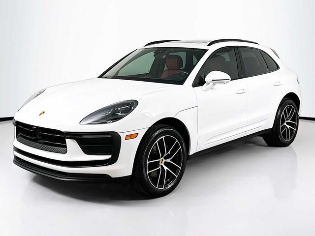 2024 Porsche Macan Base