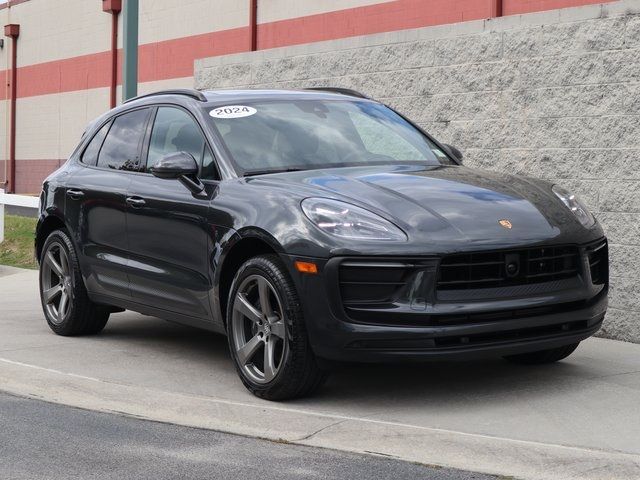 2024 Porsche Macan Base