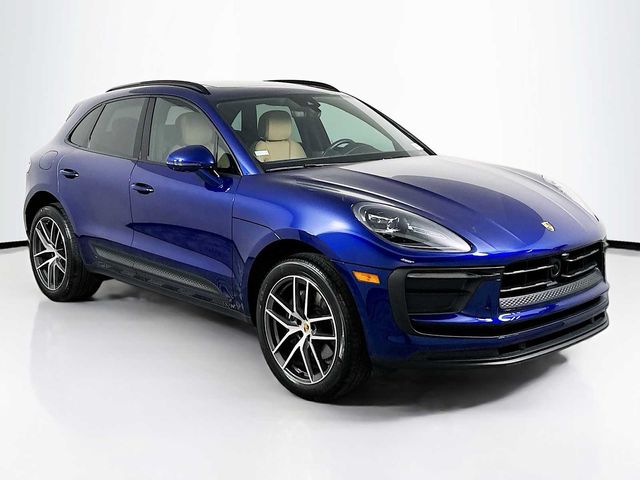 2024 Porsche Macan Base