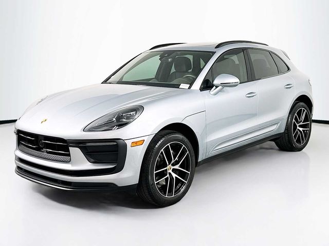 2024 Porsche Macan Base