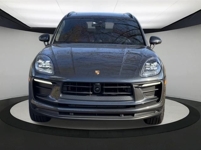 2024 Porsche Macan 