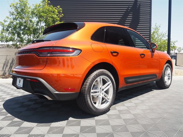 2024 Porsche Macan Base