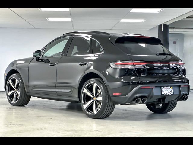 2024 Porsche Macan Base