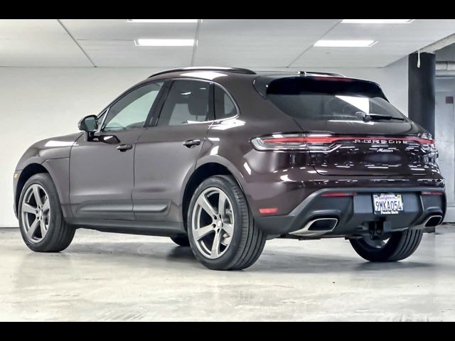 2024 Porsche Macan Base