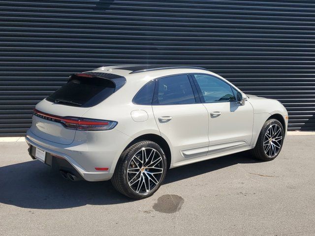 2024 Porsche Macan Base