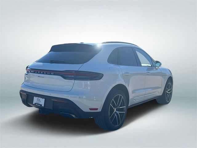 2024 Porsche Macan Base