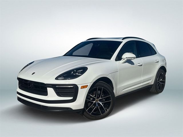 2024 Porsche Macan Base