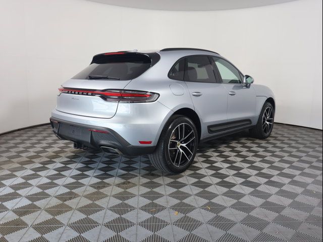 2024 Porsche Macan 