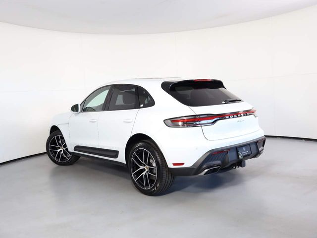 2024 Porsche Macan 